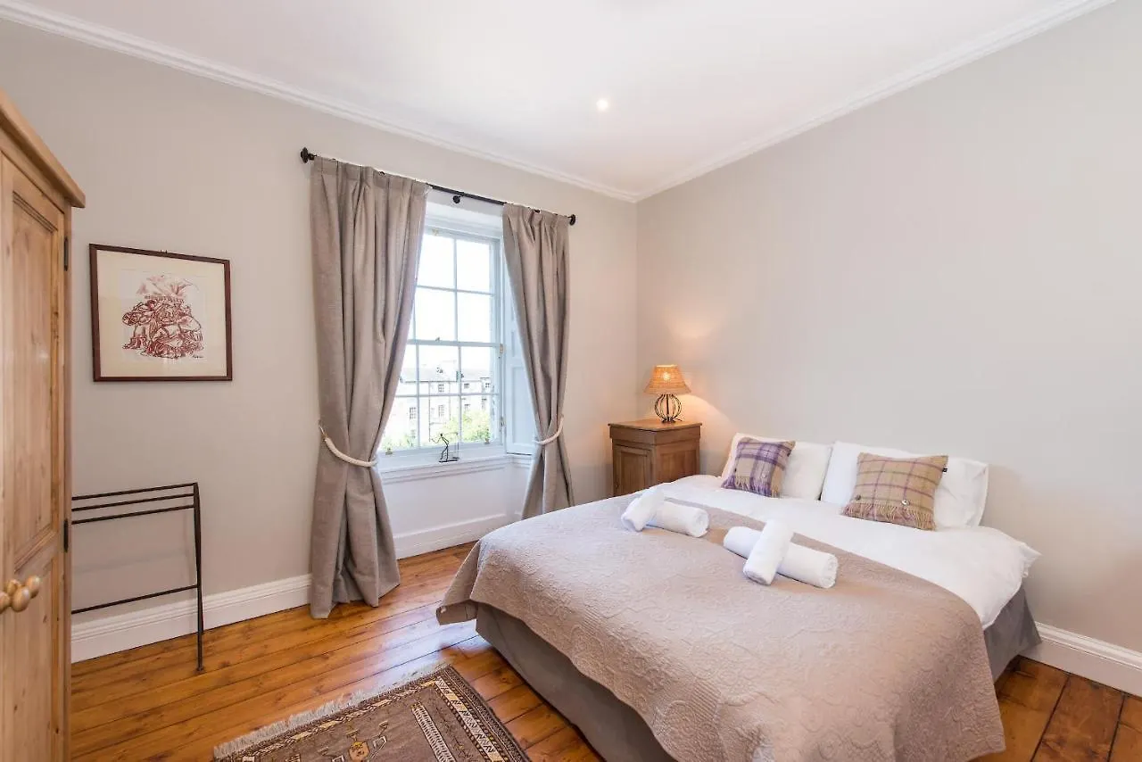 The New Town Idyll @ Dublin Street Apartment Edinburgh